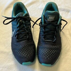 Nike Air Max Run Easy